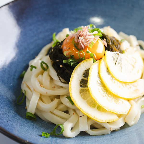 訳あり！？沖縄うるま船団丸の生粋海蘊（無塩蔵活もずく）1kg×10個